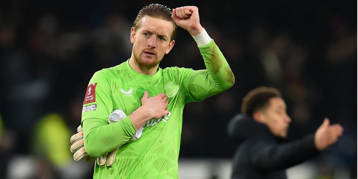 Fewer touches than Pickford: Moyes was let down by 5-pass Everton star