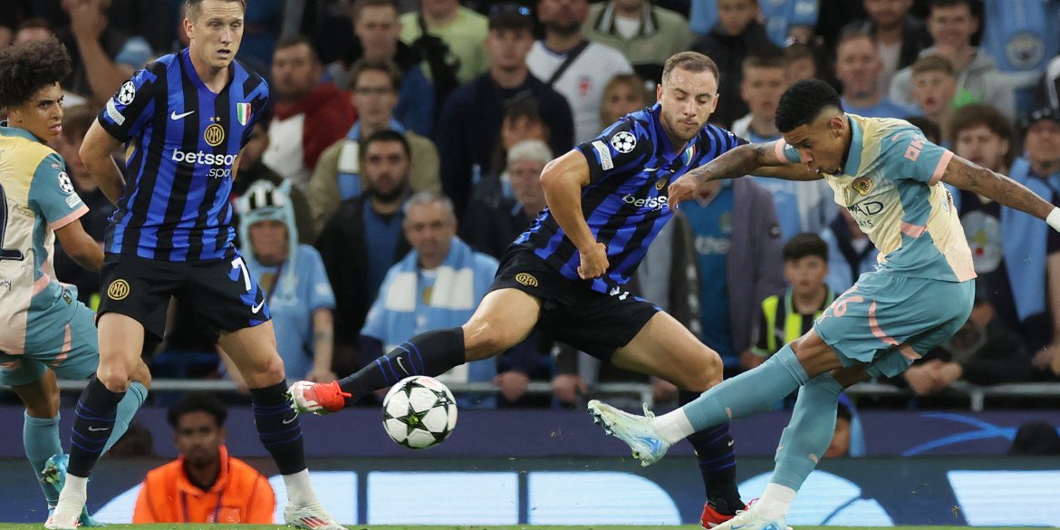 Worse than Savinho: 5/10 Man City star who lost 100% duels let Pep down