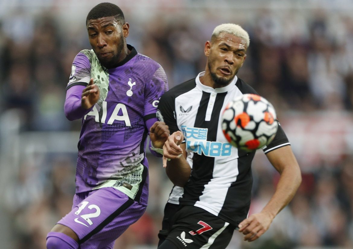 Newcastle: Joelinton must be axed v Palace