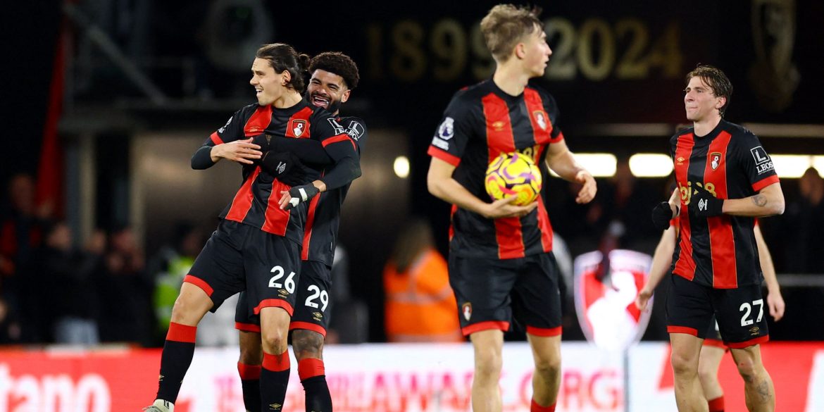 West Ham attempting to hijack Napoli move for "valuable" 6’6" midfielder